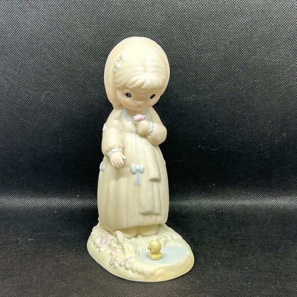 Precious Moments "Summer's Joy" figurine - Picture 1 of 4
